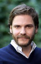 Daniel Brühl som 