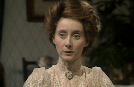 The Duchess of Duke Street, Season 1: A Nice Class of Premises