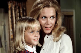 Elizabeth Montgomery Bewitched season-1: Elizabeth Montgomery: A Bewitched Life