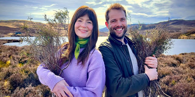 4:30 PM: Antiques Road Trip (S31) | BBC One | 11/24 2025