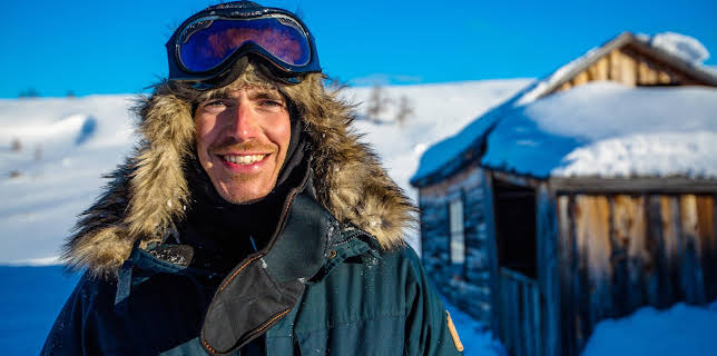 9:00 PM: Russia with Simon Reeve (S1 E1) (S1) | Yesterday | 1/5 2026