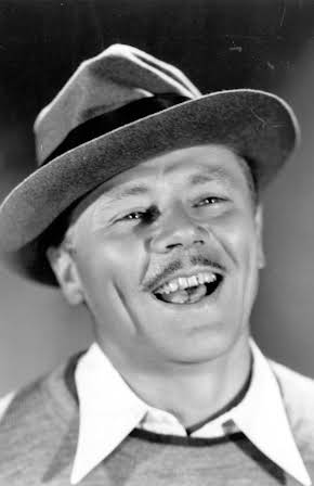 Charlie Ruggles as 