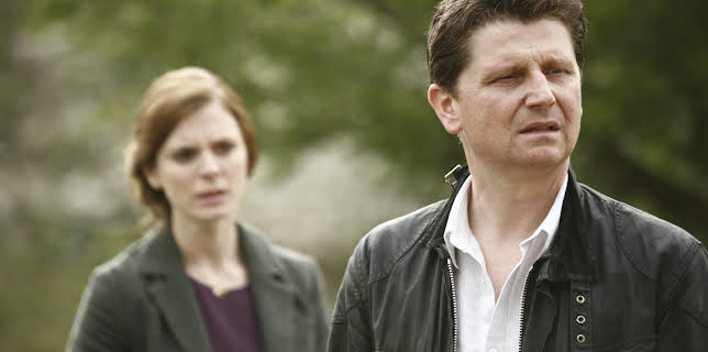 23:40: Tyst vittne (S12 E10) (S12) | Kanal 11 | 3/14 2026