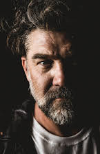 Jarrod Phillips som Group Leader