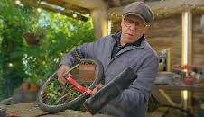 The Repair Shop (S15 E11)