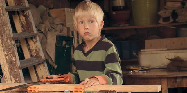 11:55: Kevin og Farfar: Lager båt | NRK Super | 12/1 2025