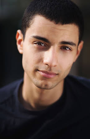 Mehdi Meskar as 