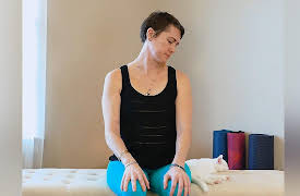 Gentle Pain Relieving Stretches: Neck Pain