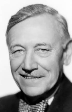 Charley Grapewin as 