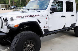 Texas Metal's Loud and Lifted, Season 1: Samurai and the Gladiator