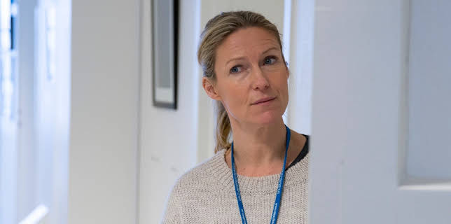 14:15: Helene sjekker inn: Avdeling for spiseforstyrrelser | NRK 2 | 11/24 2025