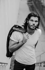 Taylor James como Samson