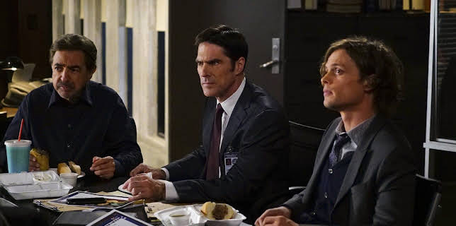 00:30: Criminal Minds | Sat1 Gold | 12/22 2025