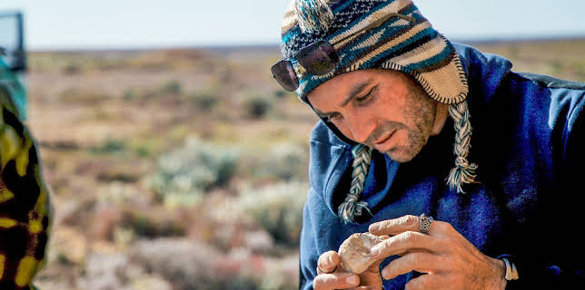 07:15: Outback Opal Hunters (S6 E7) (S6) | Discovery Channel | 2/25 2026