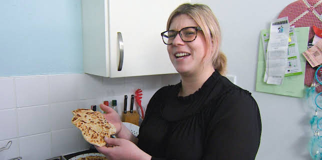 2:40 PM: Come Dine with Me | More 4 | 1/31 2026