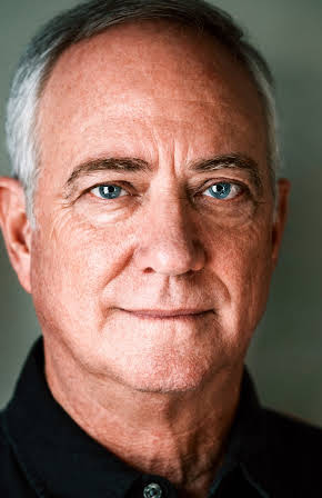 Greg Violand as 