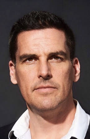 Rhys Wyn Trenhaile as Dwight