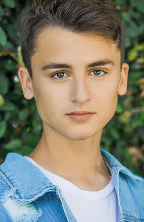 Max Gecowets as 