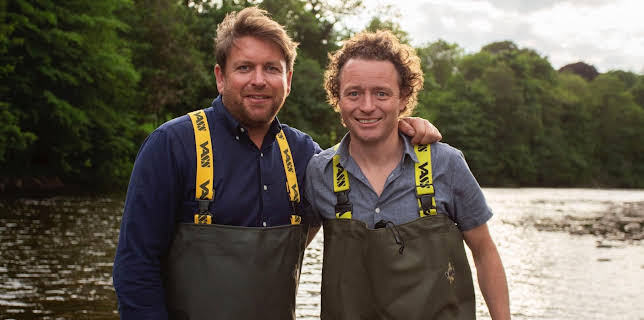 1:45 PM: James Martin's Great British Adventure (S1 E3) (S1) | ITV4 | 12/22 2025