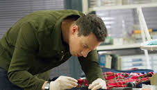 Tyst vittne (S22 E1)