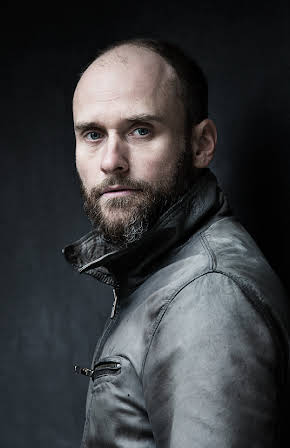 Frederik Nørgaard as 