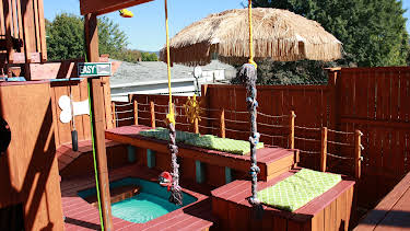 14:00: Animal Cribs (S1 E9) (S1) | Animal Planet | 4/3 2026