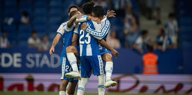 23:00: LaLiga EA Sports: Espanyol - Sevilla | TV 2 Sport Premium | 11/28 2025