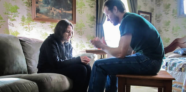 22:00: Evil Kin (S1 E1) (S1) | ID | 12/10 2025