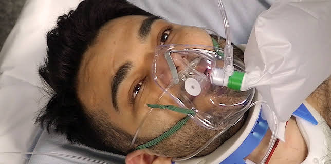 1:15 AM: 24 Hours in A&E | More 4 | 1/1 2026