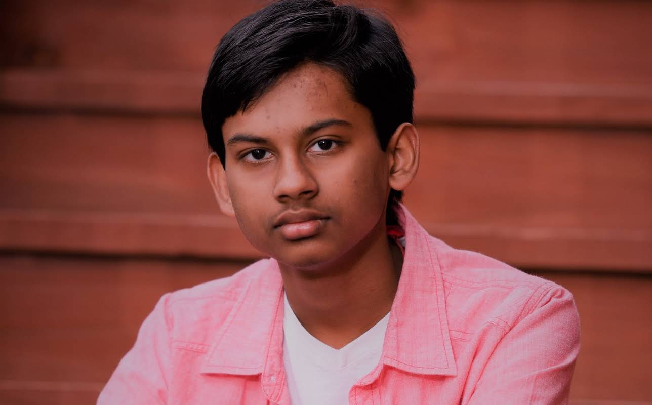 Roni Akurati