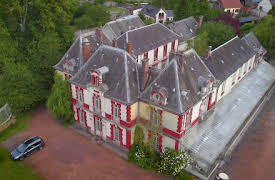 Escape to the Chateau DIY: Episode 17