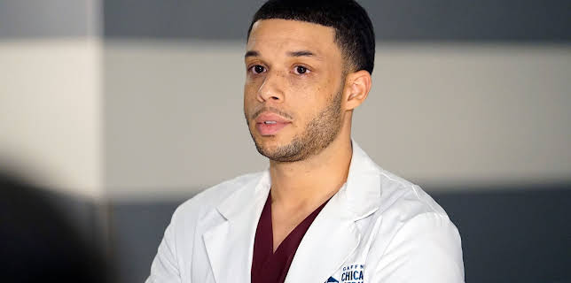 18:15: Chicago Med (S3 E11) (S3) | Viasat Series | 11/19 2025