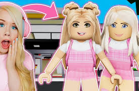 pocket.watch Mackenzie Turner Ultimate mishmash: New At School In Roblox!