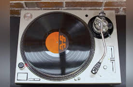 Extraordinary Stories Behind Everyday Things: Vinyl Record and Airstream