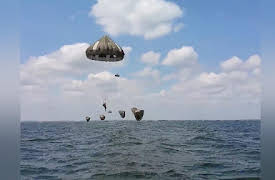 India's Paratroopers: Earning The Badge: Earning the Badge