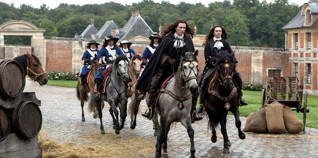 00:40: Versailles (S03/E07) | One | 2/15 2026