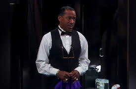 Girlfriends, Season 8: Save the Last Dance