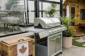 Renovation Resort Showdown, Season 1: Moving Outside!