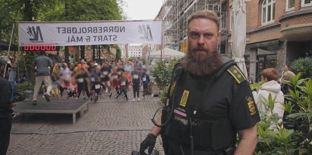 01:20: Köpenhamnspolisen (S2 E12) (S2) | Kanal 9 | 12/4 2025