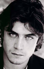 Riccardo Scamarcio som 