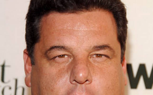Steve Schirripa