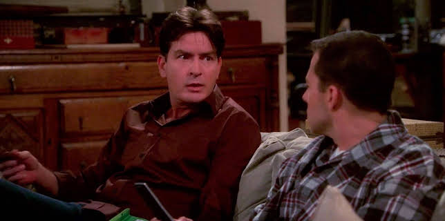 21:05: Two and a Half Men (S5 E10) (S5) | Kanal 9 | 3/10 2026