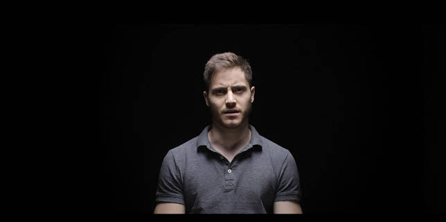 08:15: Jung, online, süchtig | ZDFinfo | 11/20 2025