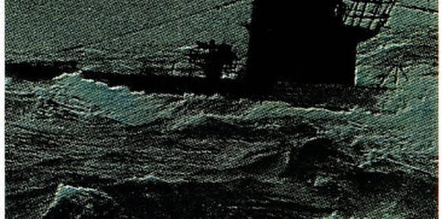 18:40: El submarino (IMDb 8.4) | TCM | 12/23 2025