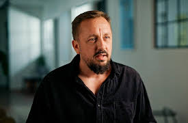 Gang War: Pusher Street, Season 1: Darkness Takes Over