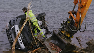 18:00: Ice Road Rescue (S10 E5) (S10) | National Geographic | 3/28 2026