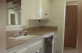 House Hunters: Classic, Season 1: Settling for a Smaller Home