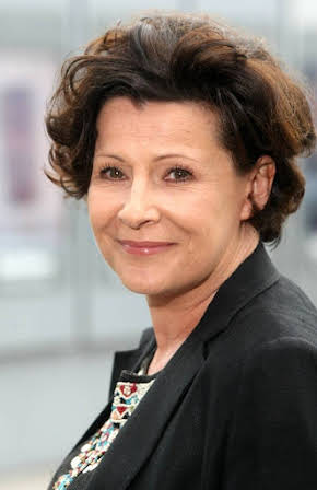Dorota Kolak as 