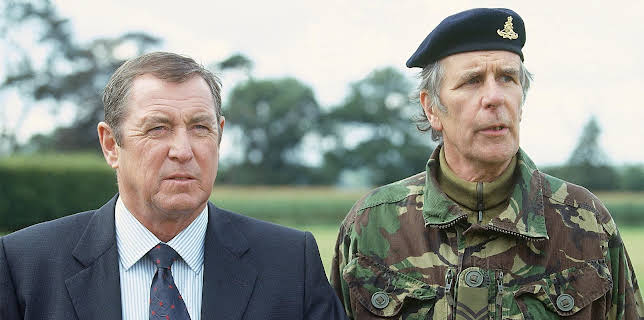 16:40: Morden i Midsomer (S6 E4) (S6) | TV8 | 12/24 2025