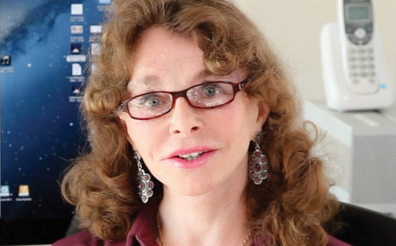 Linda Moulton Howe